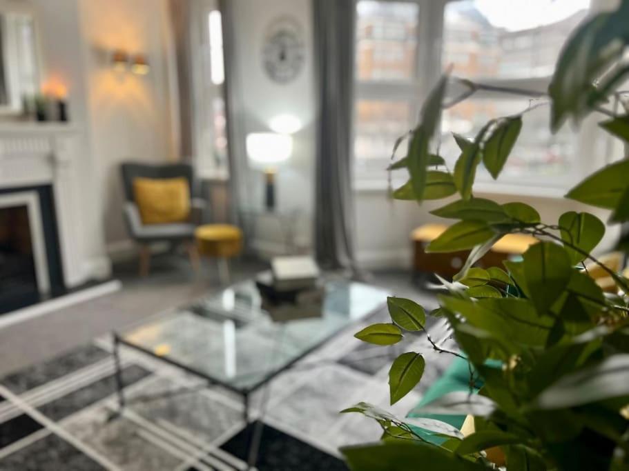 Meadows Court - Wyndale Living - Mansion Style *